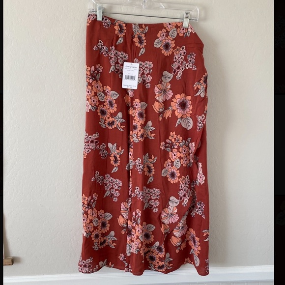 Free People Floral Wrap Midi Skirt NWT - Picture 3 of 14